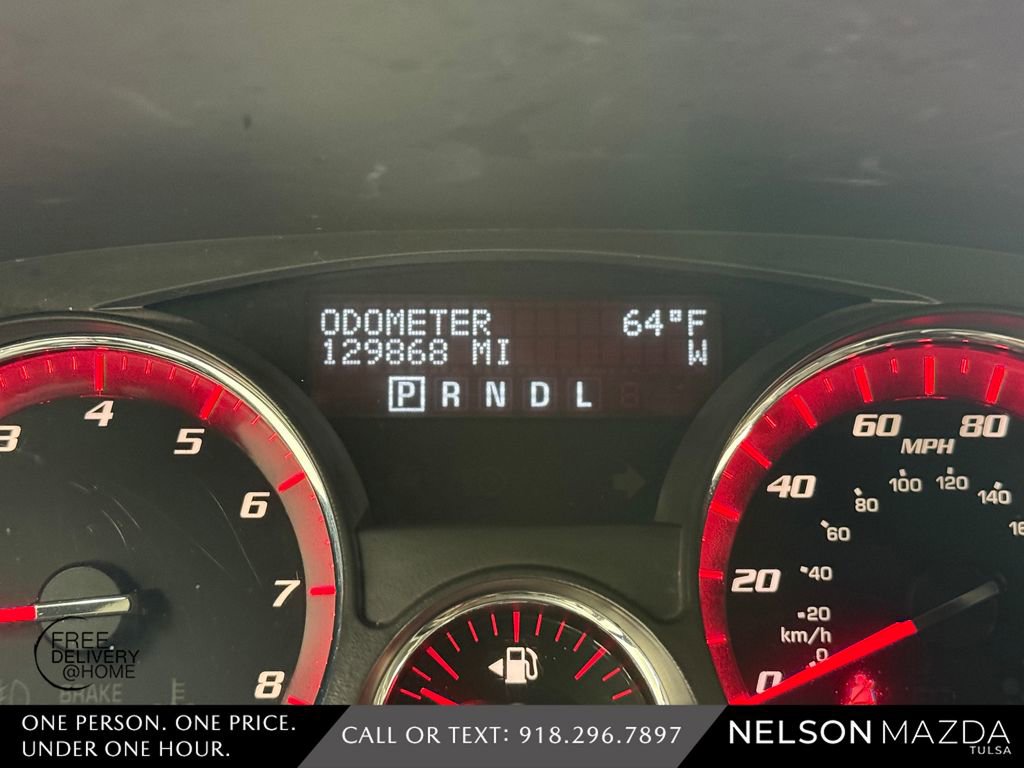 Used 2011 GMC Acadia SLT FWD image 26