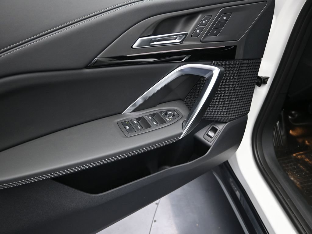 New 2026 BMW X1 xDrive28i w/ Technology Package image 11