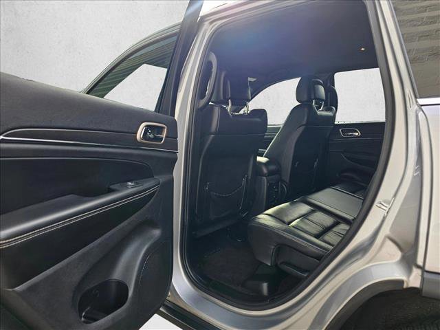 Used 2016 Jeep Grand Cherokee Limited image 14