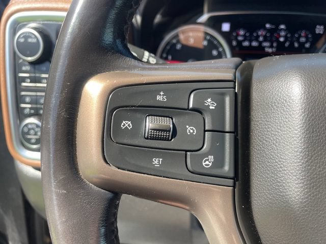 Used 2022 Chevrolet Silverado 1500 High Country w/ Technology Package AWD/4WD image 21