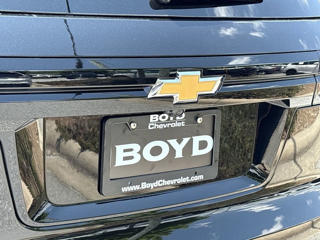 New 2025 Chevrolet Traverse LT image 32