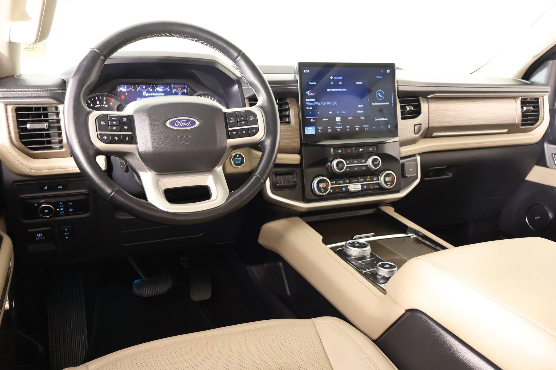 Used 2024 Ford Expedition Max Limited image 2