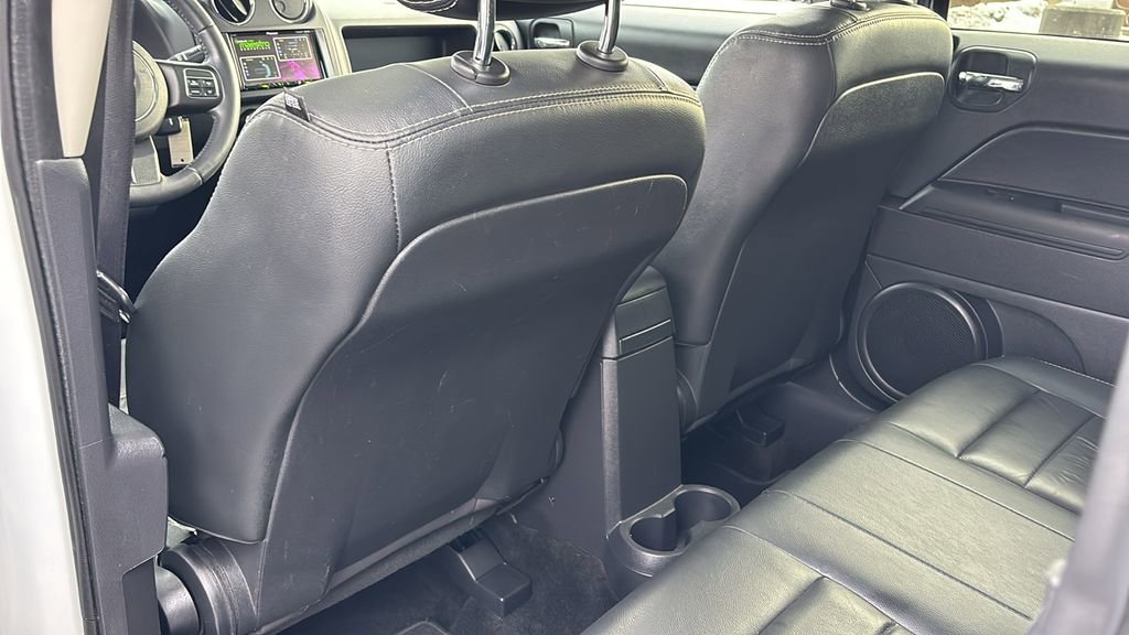 Used 2017 Jeep Patriot High Altitude image 29