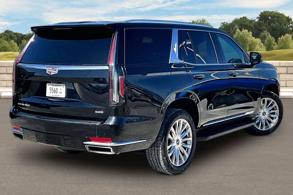 Used 2024 Cadillac Escalade Premium Luxury image 12