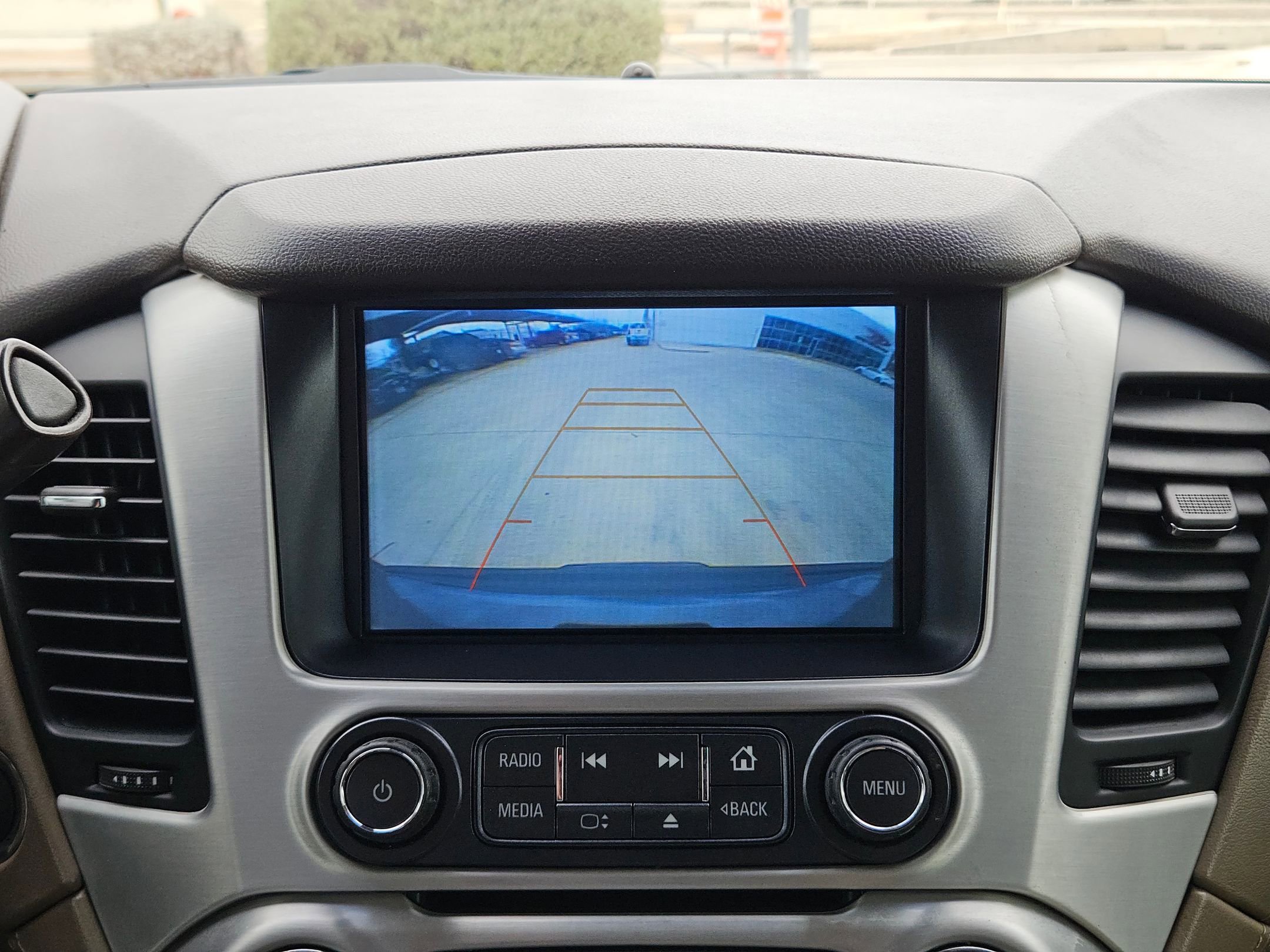 Used 2019 GMC Yukon XL SLT w/ Open Road Package image 18