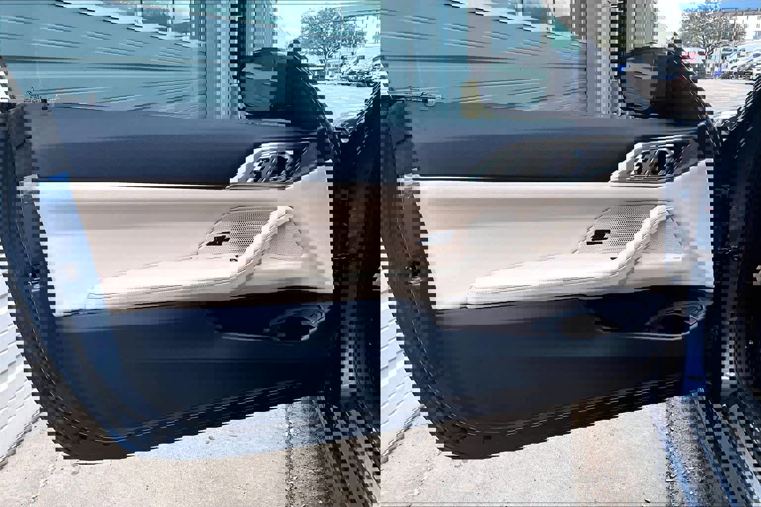 Used 2021 BMW 430i Coupe w/ Convenience Package image 25