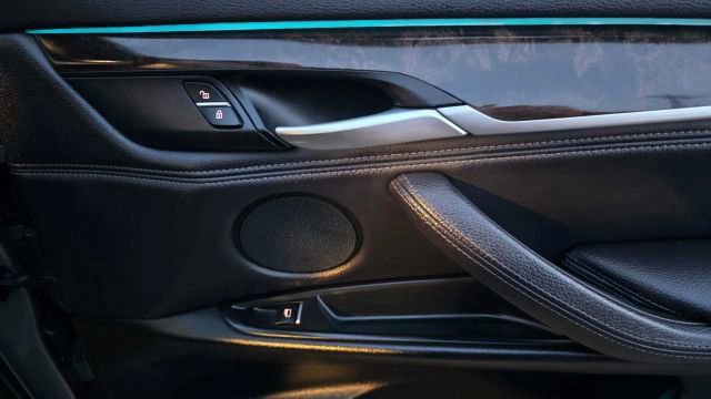 Used 2018 BMW X5 sDrive35i w/ M Sport Package image 43