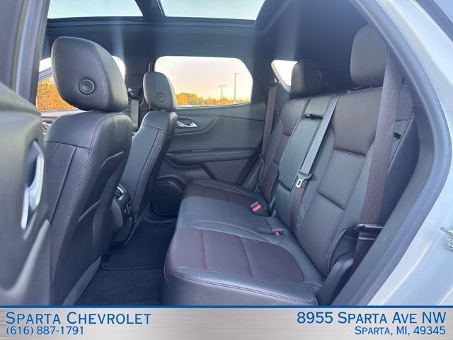 Used 2024 Chevrolet Blazer RS AWD/4WD image 29