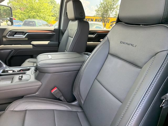 New 2026 GMC Sierra 2500 Denali w/ Denali Reserve Package AWD/4WD image 19