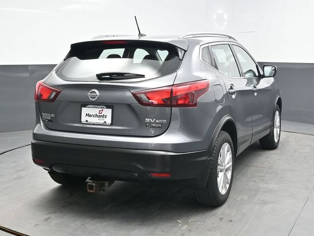 Used 2017 Nissan Rogue Sport SV w/ SV All-Weather Package AWD/4WD image 7