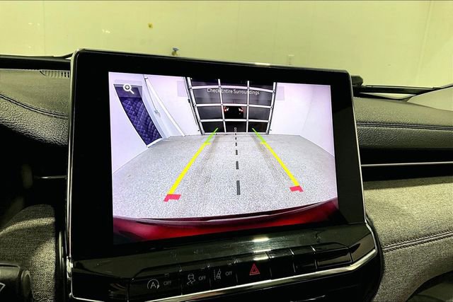 Used 2022 Jeep Compass Latitude image 14