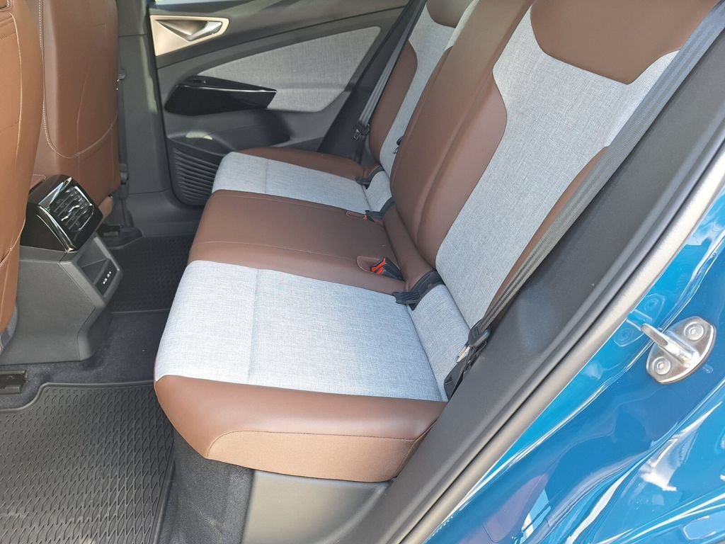 New 2025 Volkswagen ID.4 Pro AWD/4WD image 20
