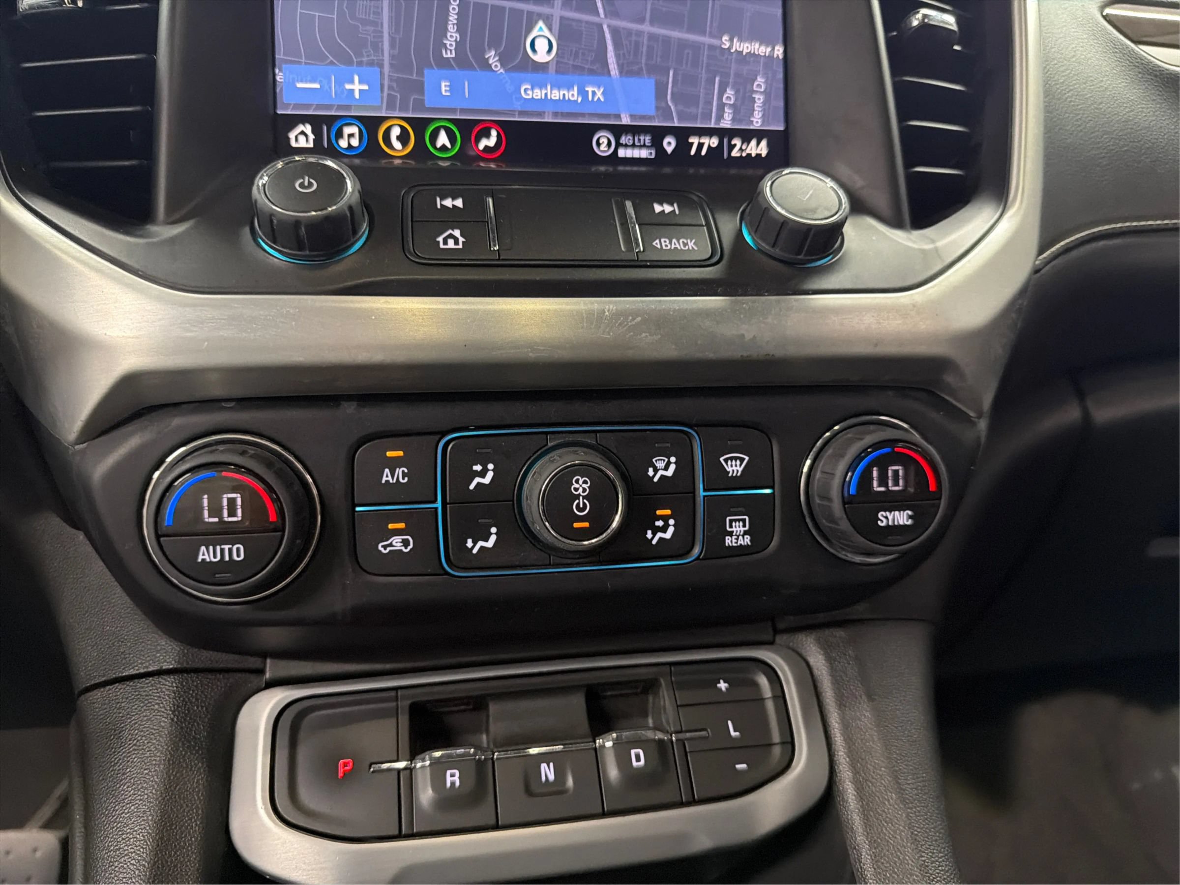 Used 2023 GMC Acadia SLE w/ Driver Convenience Package FWD image 21