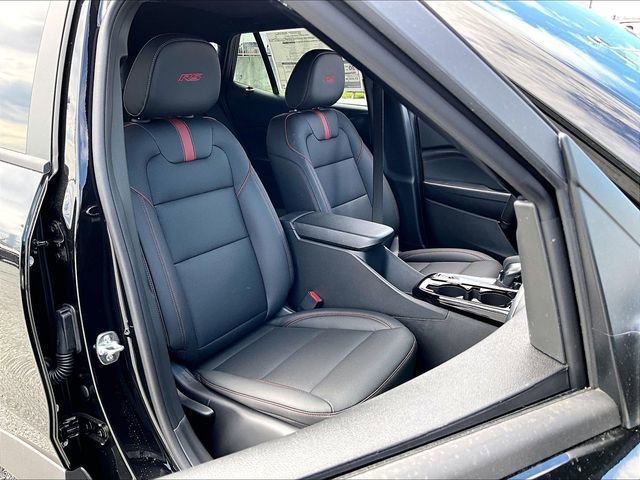 New 2026 Chevrolet Trax RS w/ Sunroof Package FWD image 28