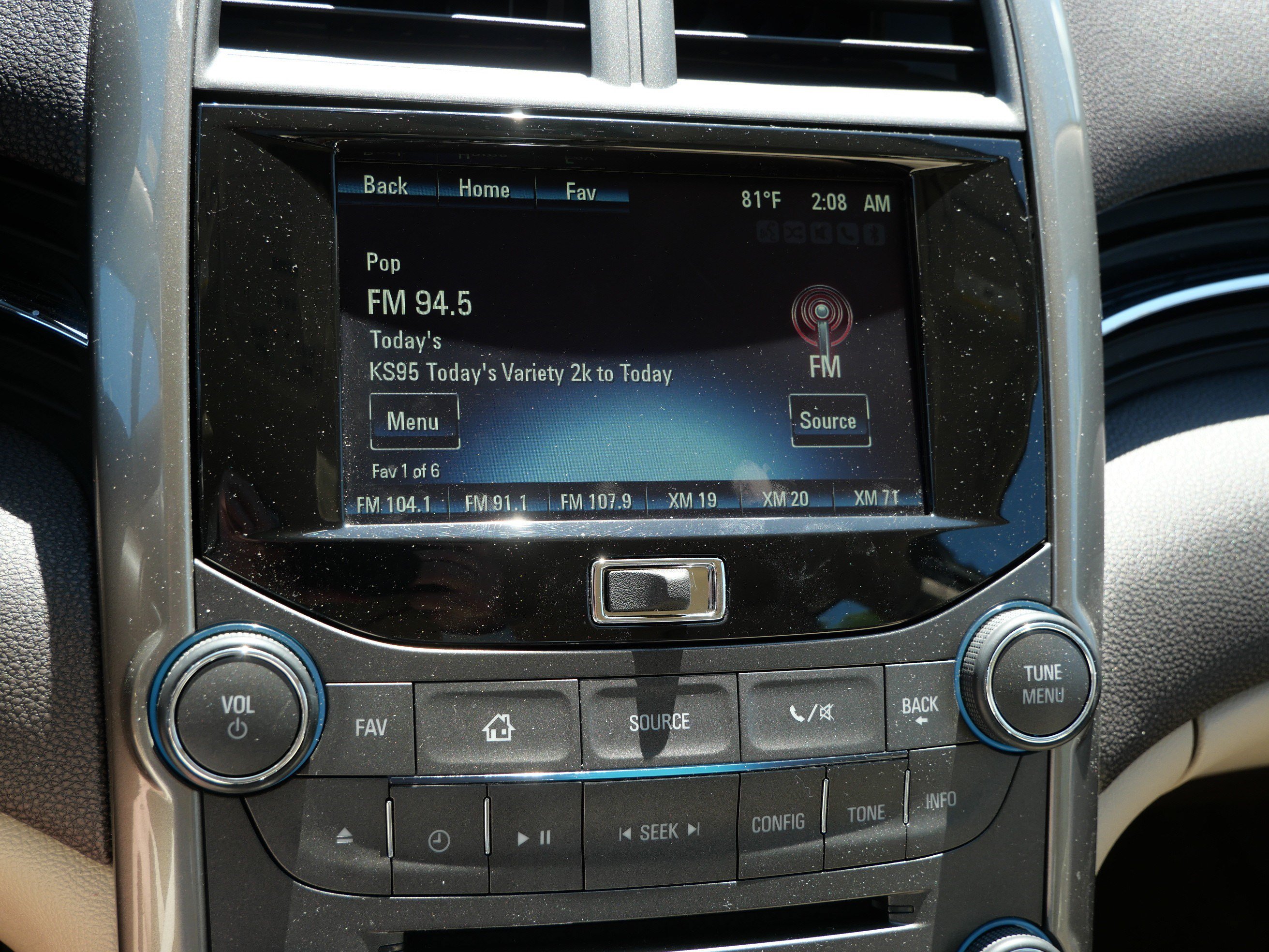 Used 2013 Chevrolet Malibu Eco w/ Leather Package FWD image 22