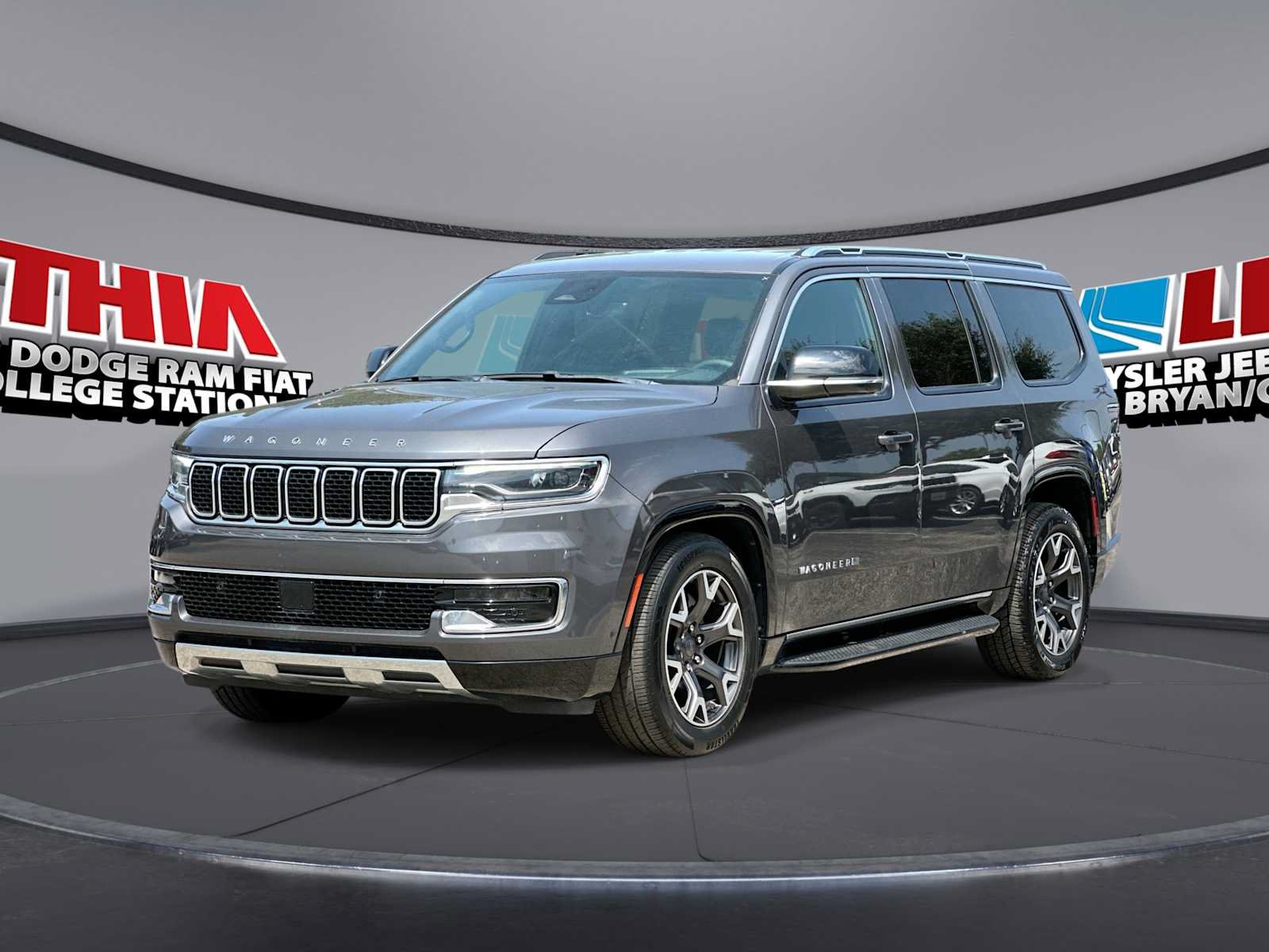 Used 2024 Jeep Wagoneer Series III AWD/4WD image 1