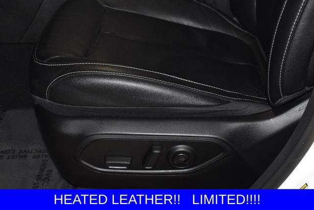 Used 2023 Jeep Grand Cherokee Limited AWD/4WD image 32