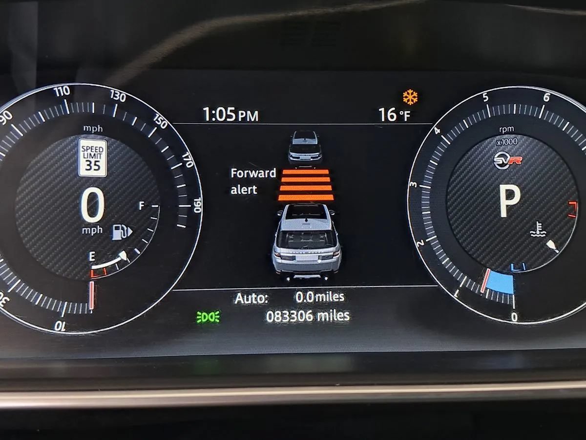 Used 2017 Land Rover Range Rover Sport SVR AWD/4WD image 14