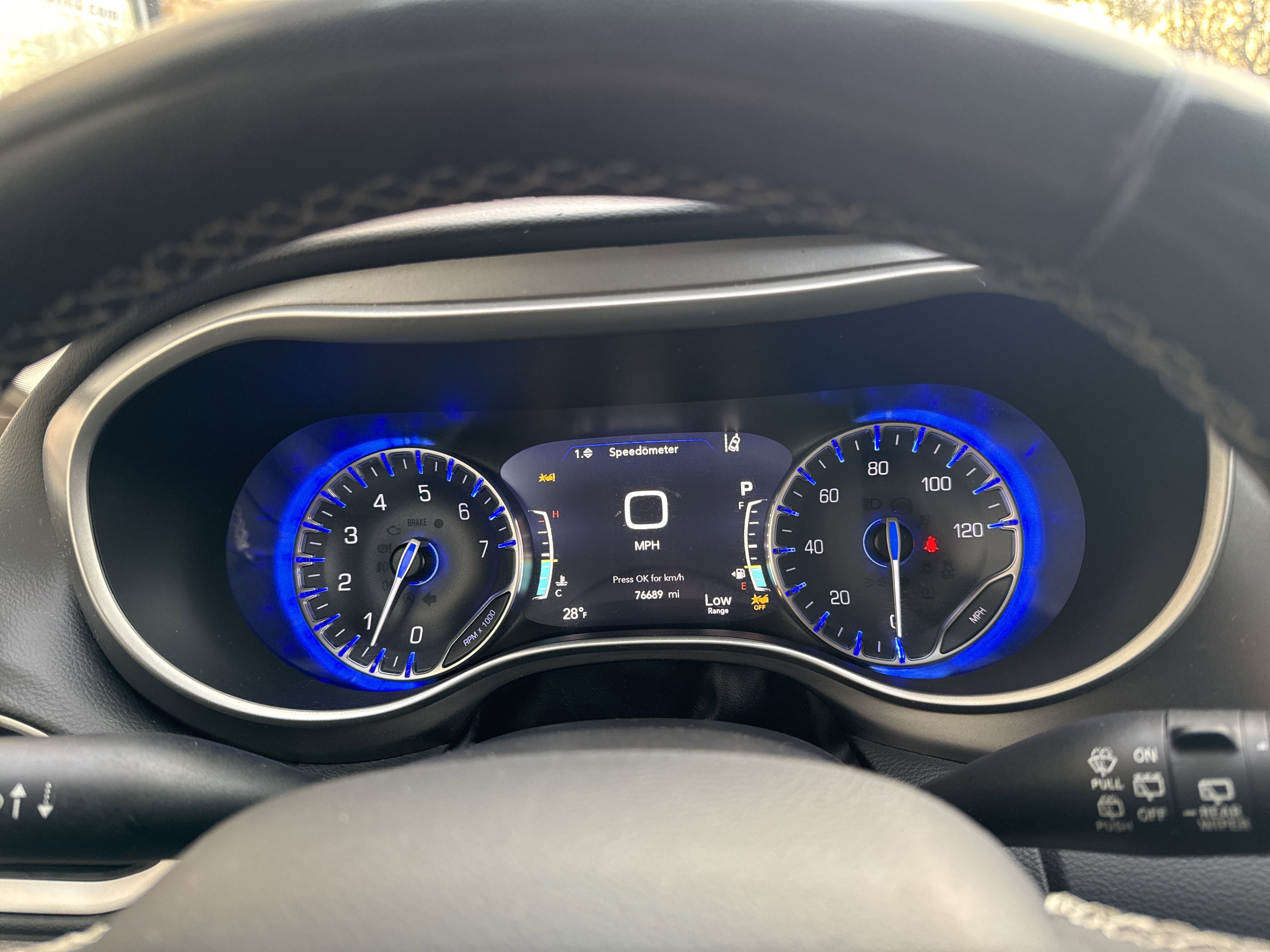 Used 2022 Chrysler Pacifica Touring-L image 19