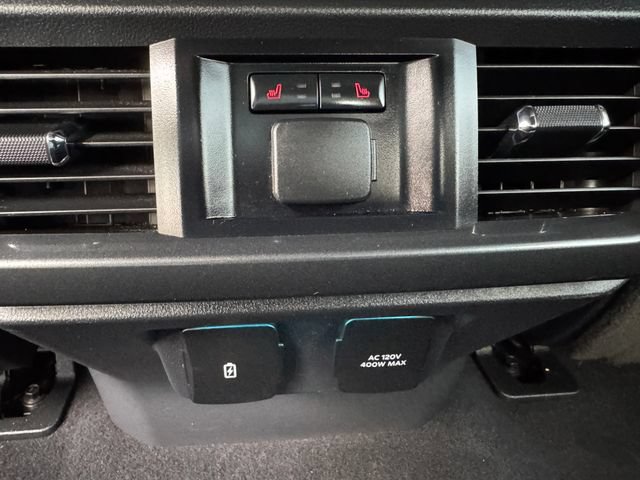 Used 2023 Ford F150 Lariat w/ Equipment Group 502A High AWD/4WD image 18