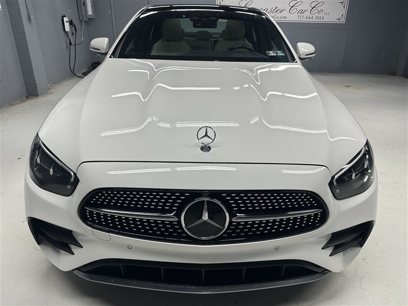 Used 2023 Mercedes-Benz E 350 4MATIC Sedan image 10