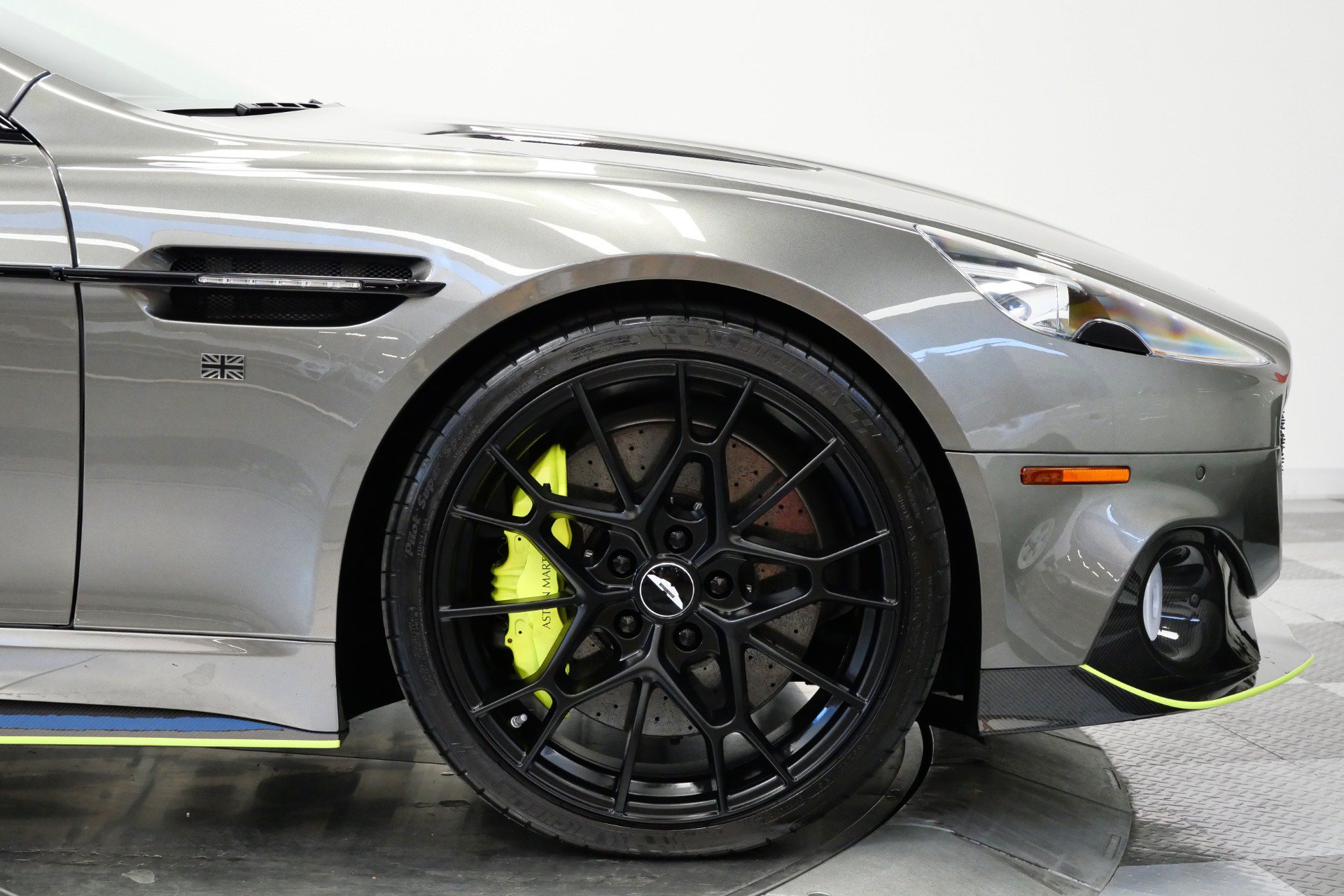 Used 2019 Aston Martin Rapide AMR RWD image 65
