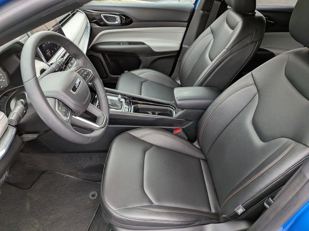 Used 2024 Jeep Compass Limited w/ Sun and Sound Group image 15
