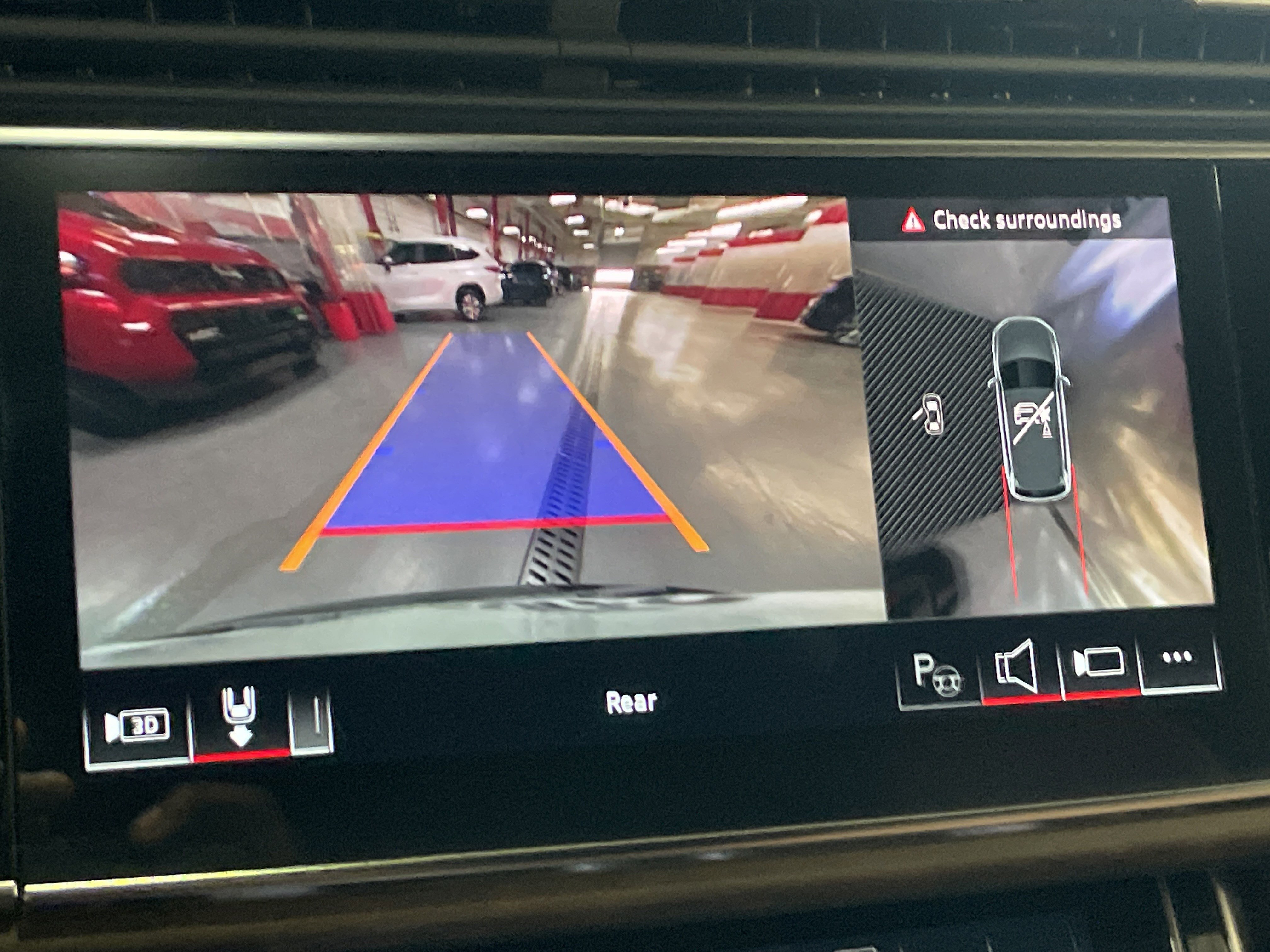 Used 2025 Audi Q7 3.0T Prestige image 25