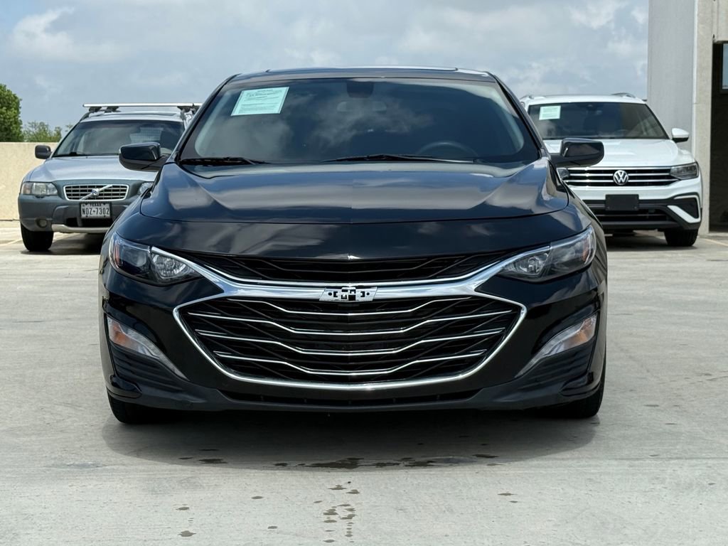 Used 2021 Chevrolet Malibu LT FWD image 5