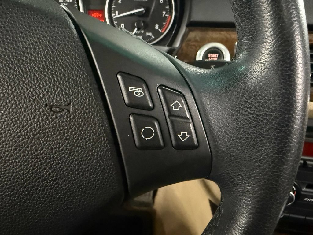 Used 2007 BMW 335xi Sedan AWD/4WD image 32