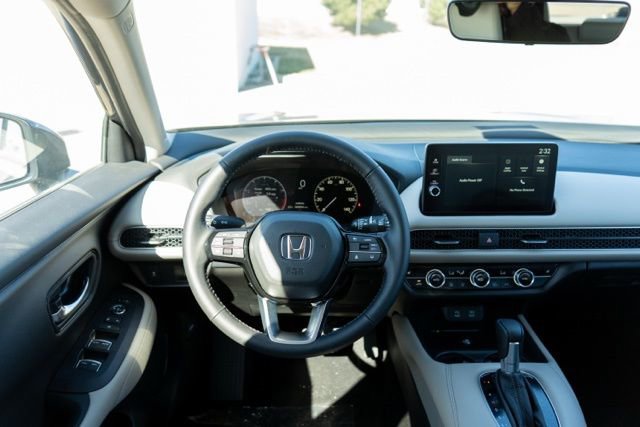 Used 2024 Honda HR-V EX-L image 14