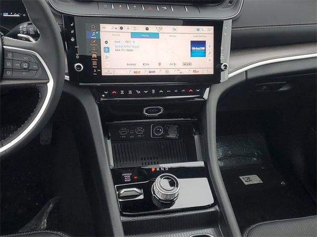 New 2026 Jeep Grand Cherokee L Limited AWD/4WD image 16