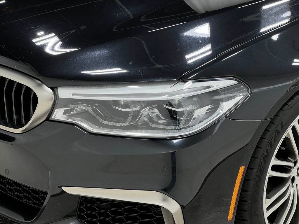 Used 2018 BMW M550i xDrive image 35