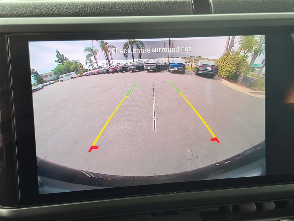 Used 2025 Jeep Wrangler Unlimited Sport AWD/4WD image 18