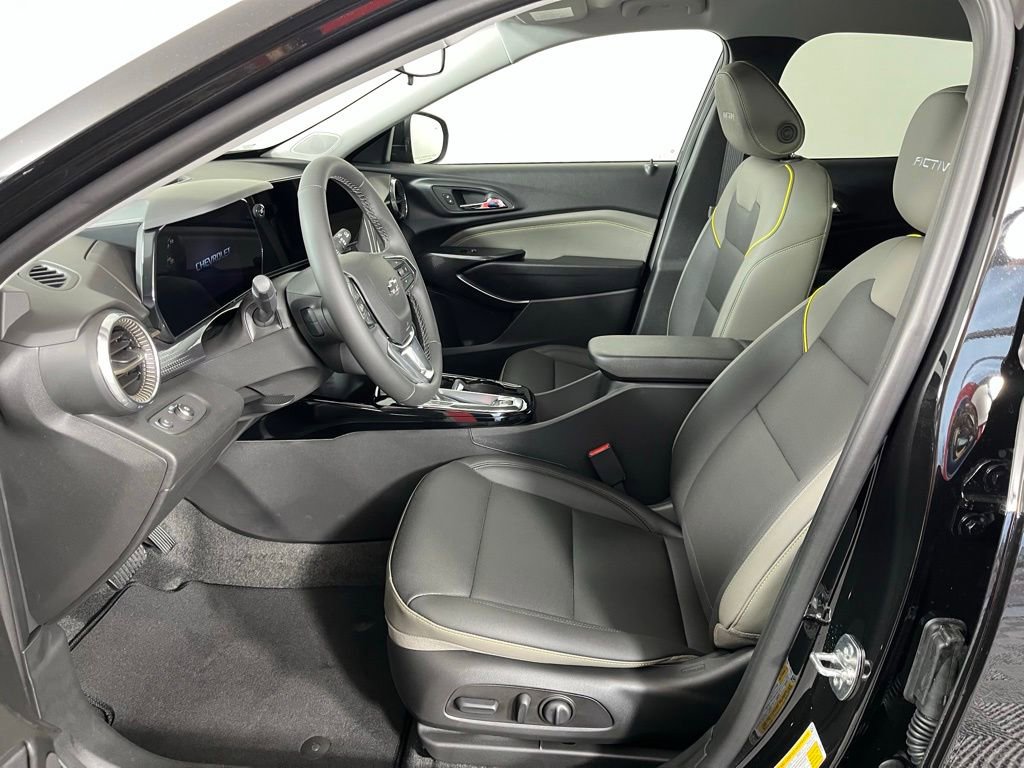 New 2026 Chevrolet Trax ACTIV w/ Driver Confidence Package FWD image 21