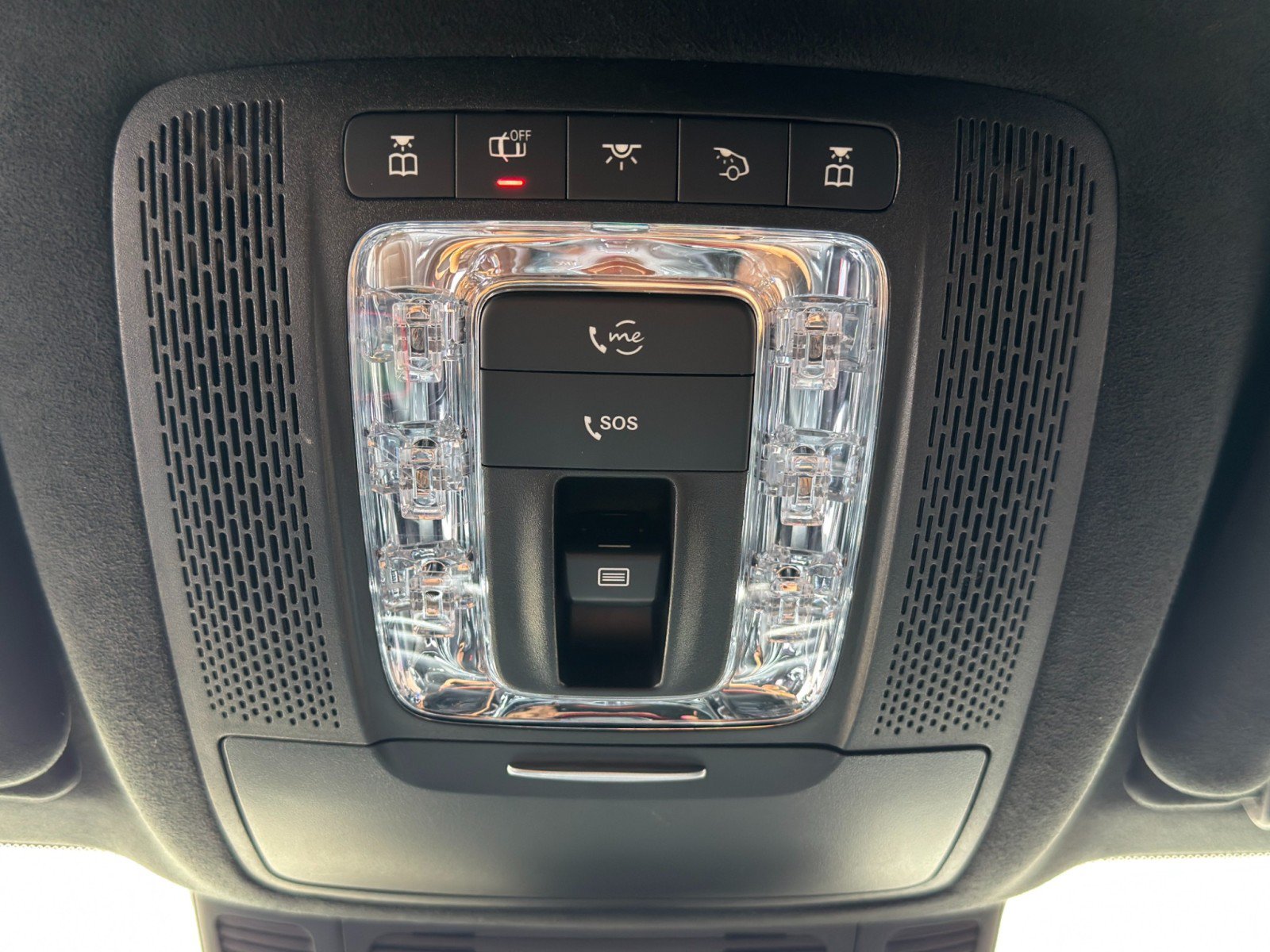 Used 2021 Mercedes-Benz GLS 580 4MATIC image 43