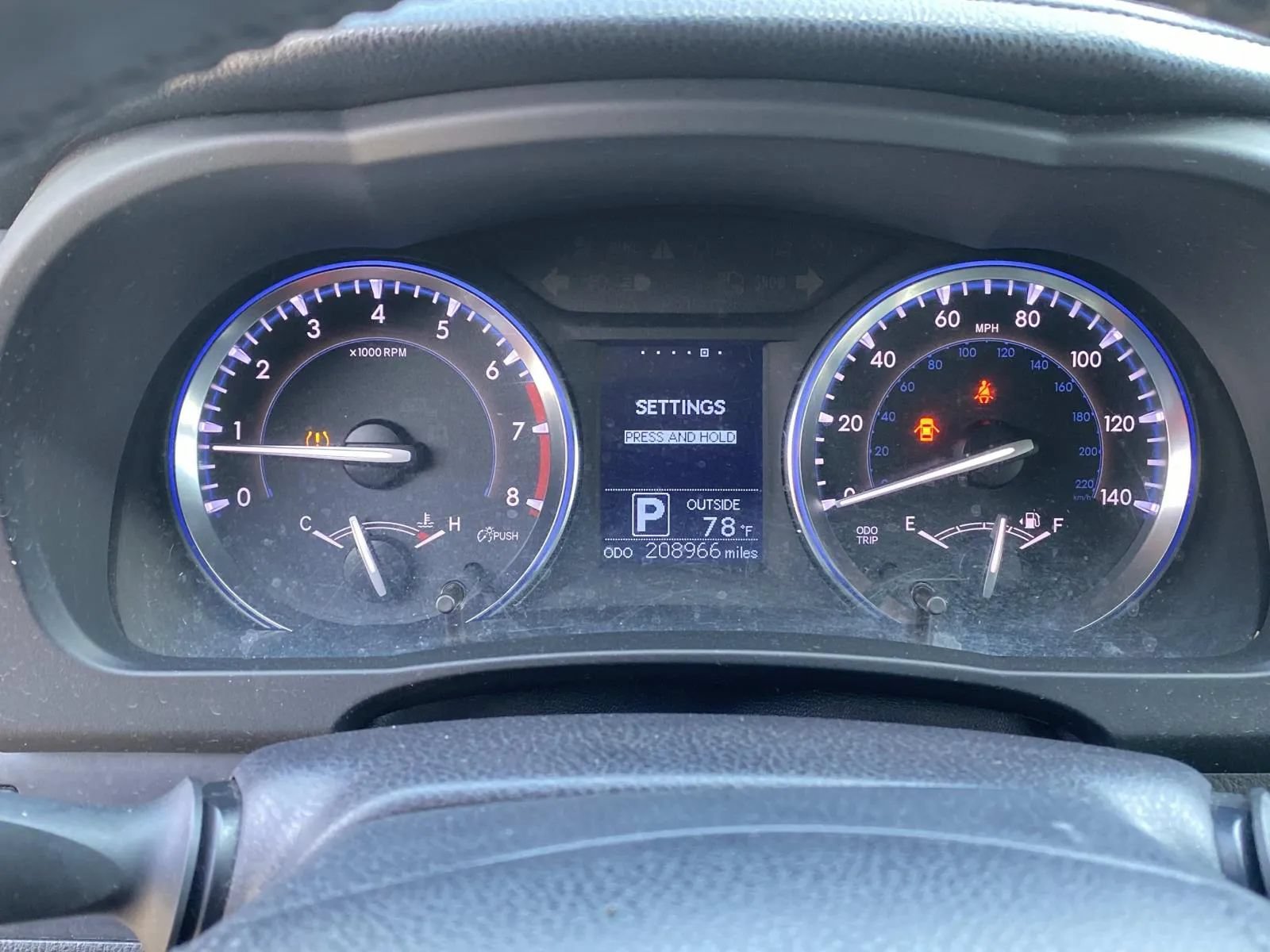 Used 2015 Toyota Highlander Plus FWD image 19