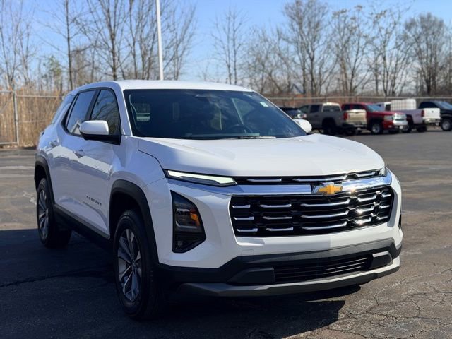 Certified 2025 Chevrolet Equinox LT w/ Safety and Technology Package FWD image 3