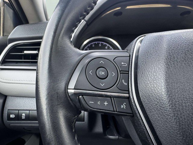 Used 2019 Toyota Camry XLE image 26