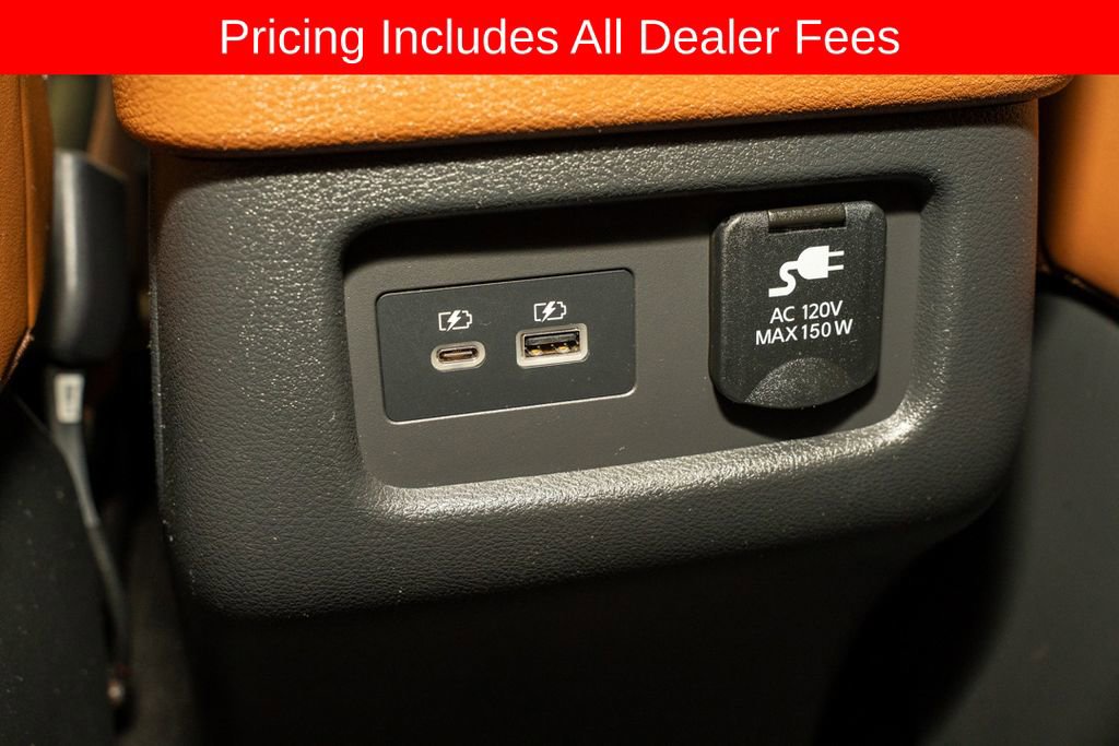 Certified 2023 Nissan Pathfinder Platinum FWD image 9