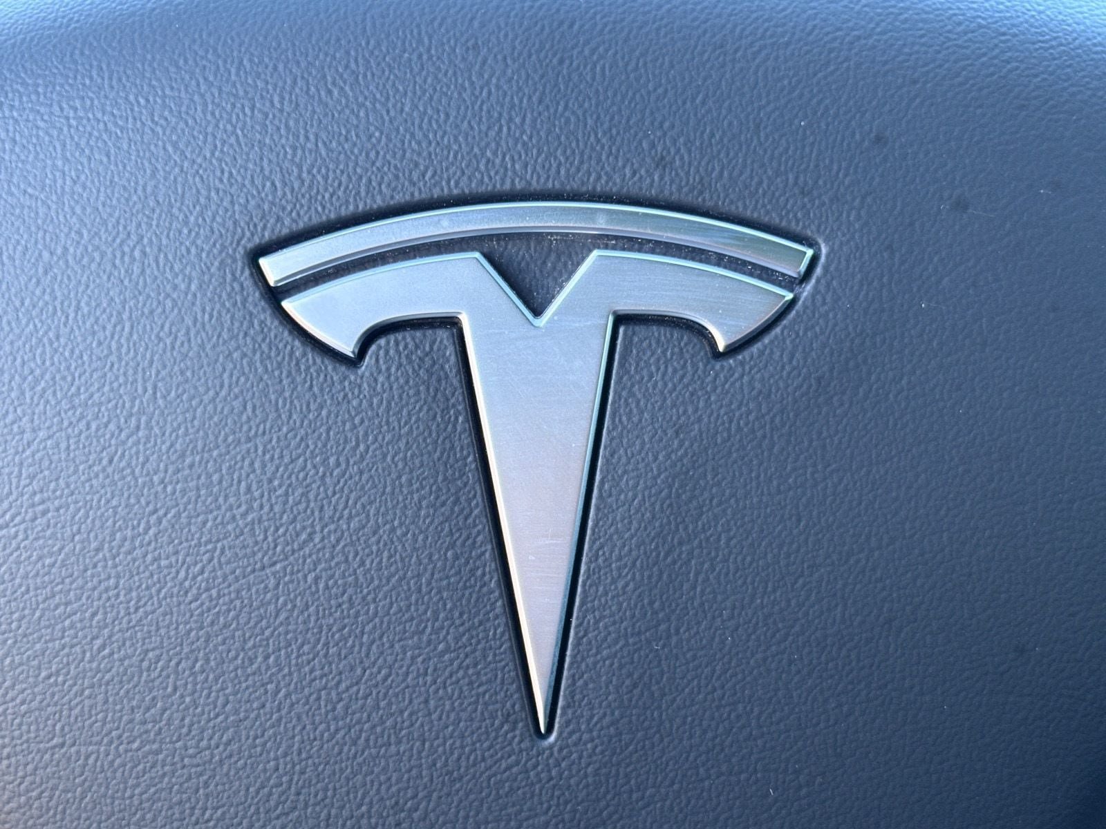 Used 2021 Tesla Model 3 Standard Range RWD image 22