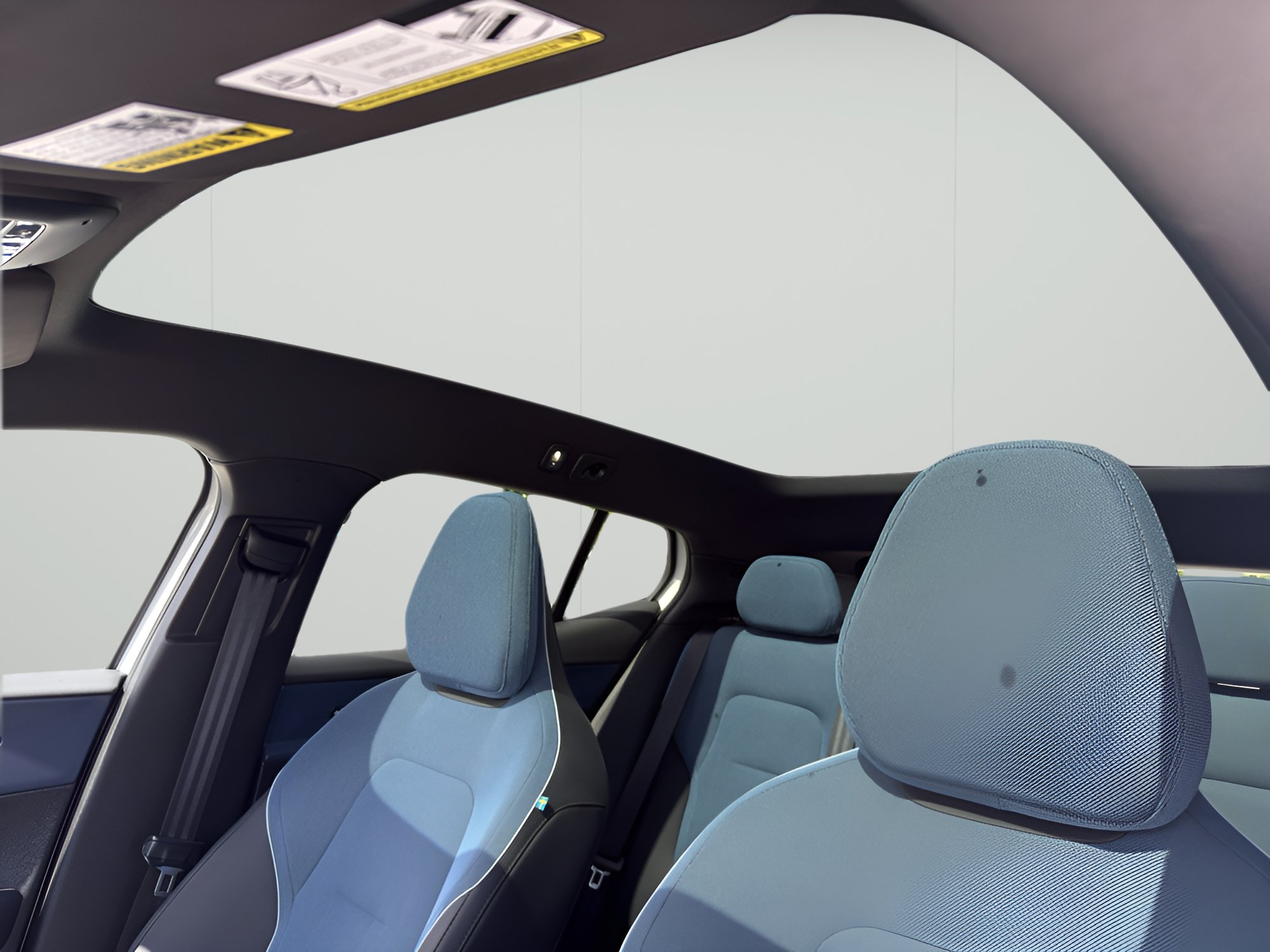 New 2026 Volvo EX30 Ultra w/ Protection Package Premier AWD/4WD image 11