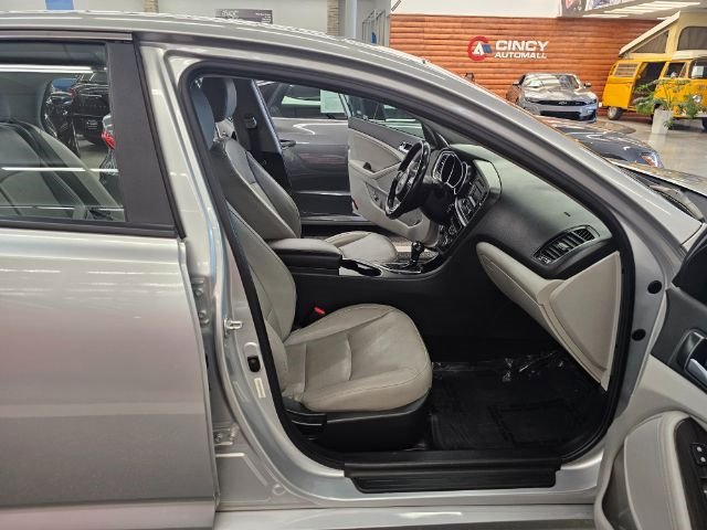 Used 2015 Kia Optima EX image 29