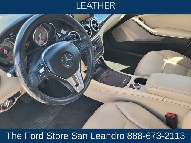 Used 2014 Mercedes-Benz CLA 250 image 3