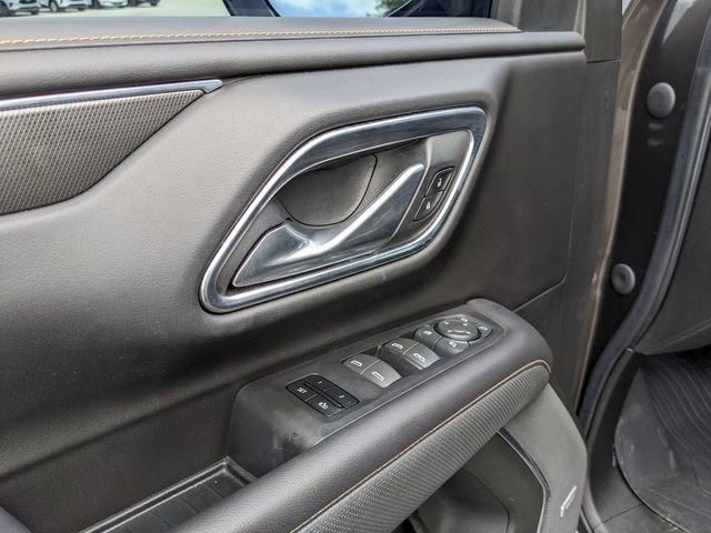Used 2021 GMC Yukon AT4 w/ Rear Media and Nav Package AWD/4WD image 23