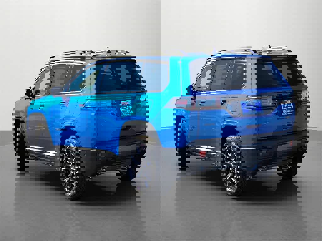 New 2026 Jeep Cherokee Overland image 4