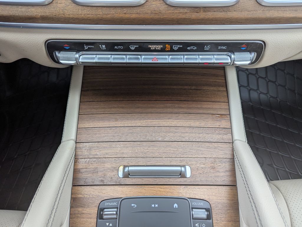 Used 2024 Mercedes-Benz GLE 450 4MATIC image 25