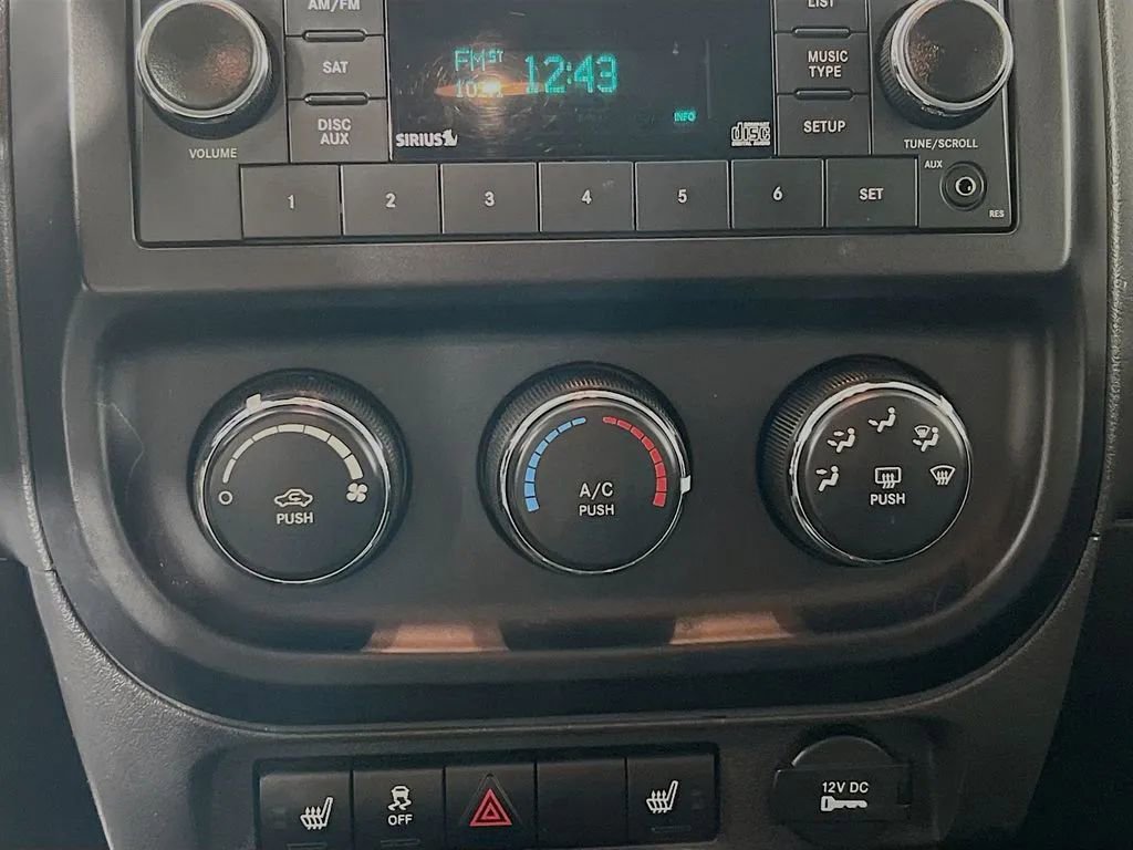 Used 2012 Jeep Compass Latitude image 14