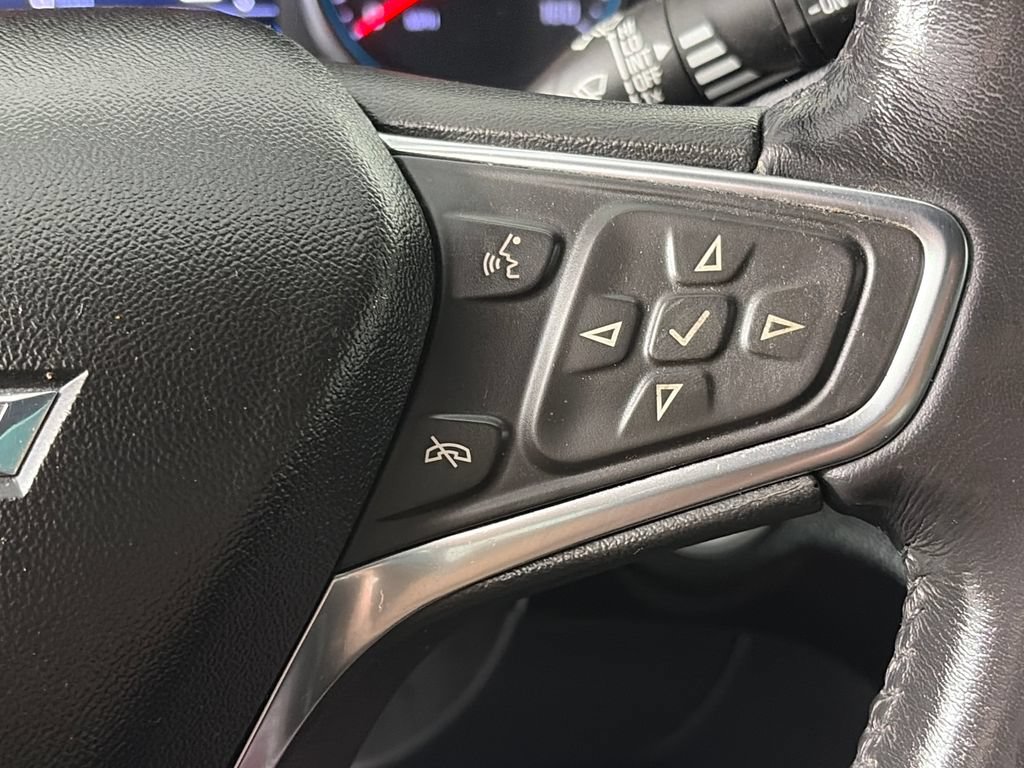 Used 2020 Chevrolet Equinox LT FWD image 18