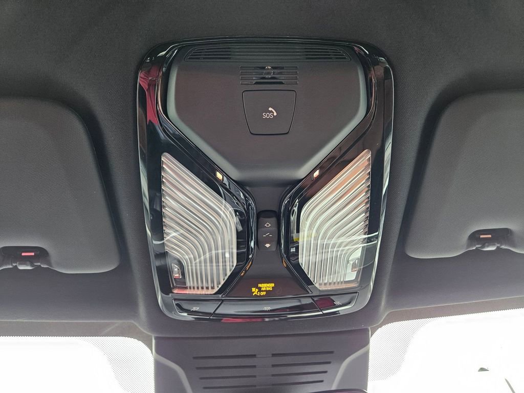 New 2026 BMW X5 xDrive40i w/ M Sport Package image 17